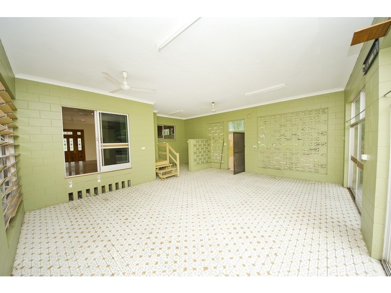 82-84 Toogood Road, Woree QLD 4868