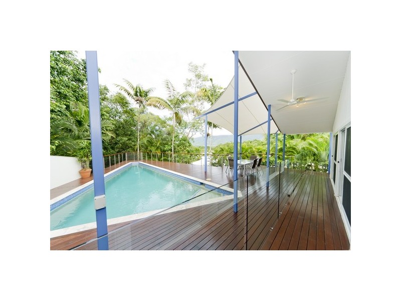 126 Hobson Drive, Brinsmead QLD 4870