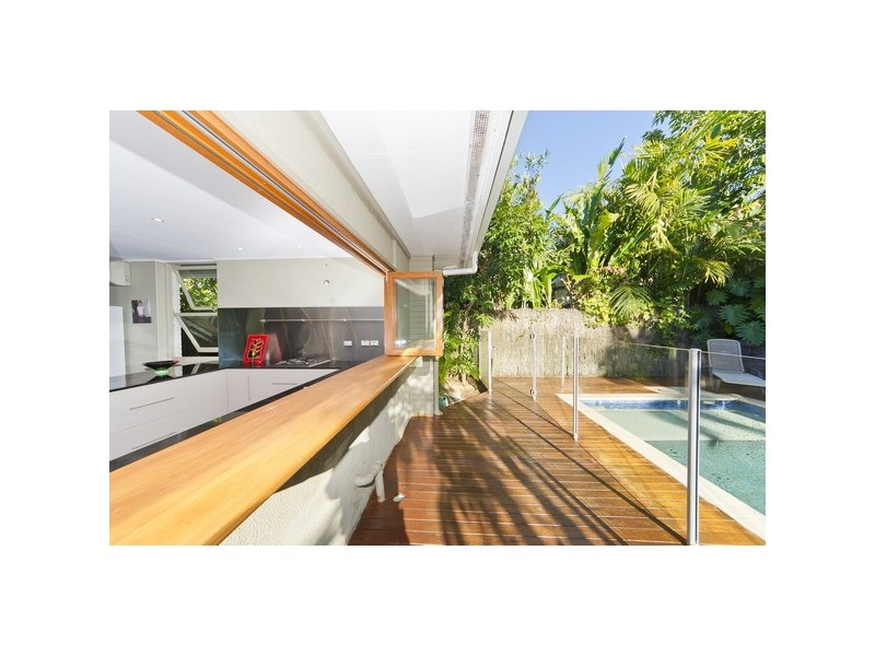 32 Bellevue Crescent, Edge Hill QLD 4870