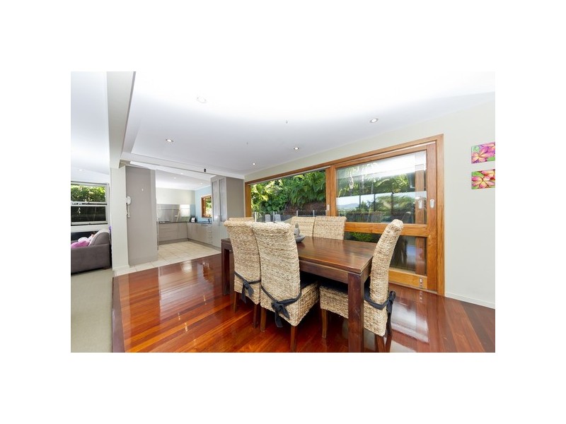 32 Bellevue Crescent, Edge Hill QLD 4870