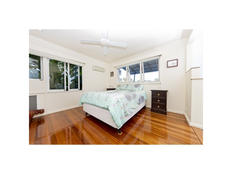 32 Bellevue Crescent, Edge Hill QLD 4870