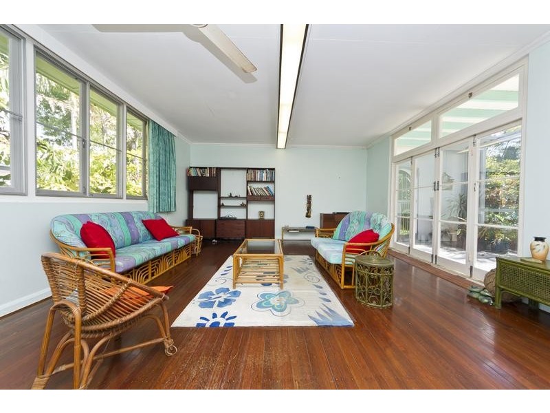 7 Fulton Close, Whitfield QLD 4870