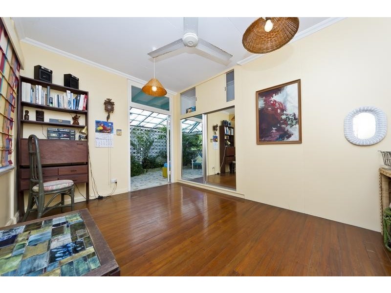 7 Fulton Close, Whitfield QLD 4870