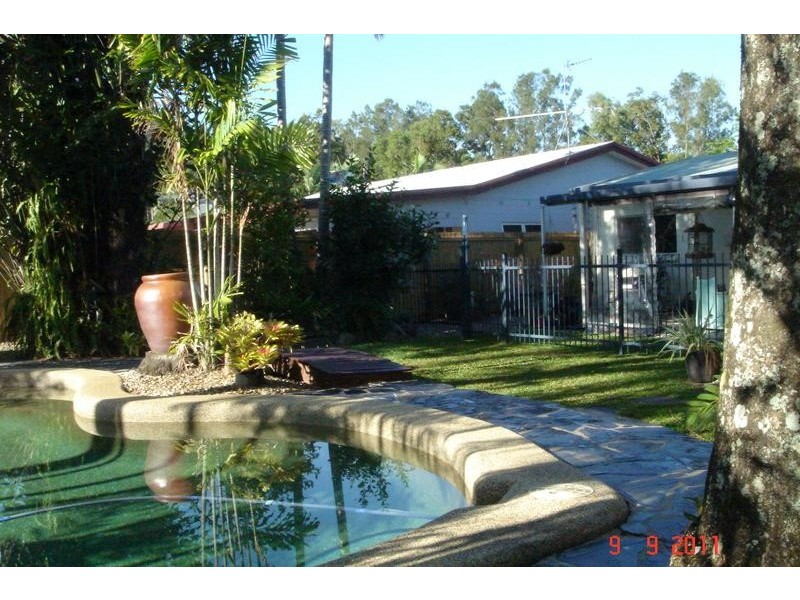 12 Windsor Close, Brinsmead QLD 4870