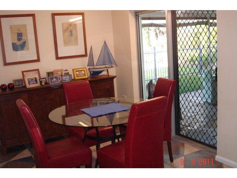 12 Windsor Close, Brinsmead QLD 4870