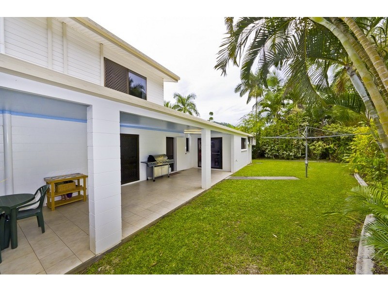 10 HOBSON DRIVE, Brinsmead QLD 4870