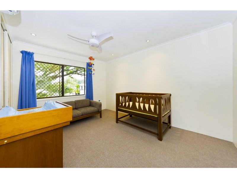 10 HOBSON DRIVE, Brinsmead QLD 4870