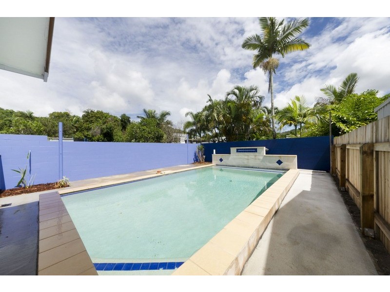 24 Duignan Street, Whitfield QLD 4870