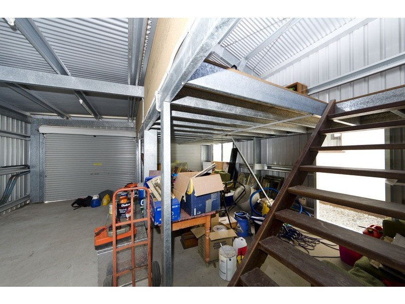 24 Duignan Street, Whitfield QLD 4870