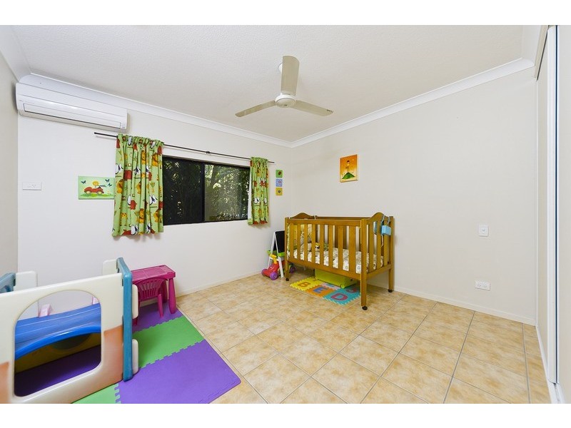 4/3 Stratford Parade, Stratford QLD 4870