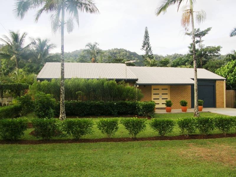 154 Woodward Street, Edge Hill QLD 4870