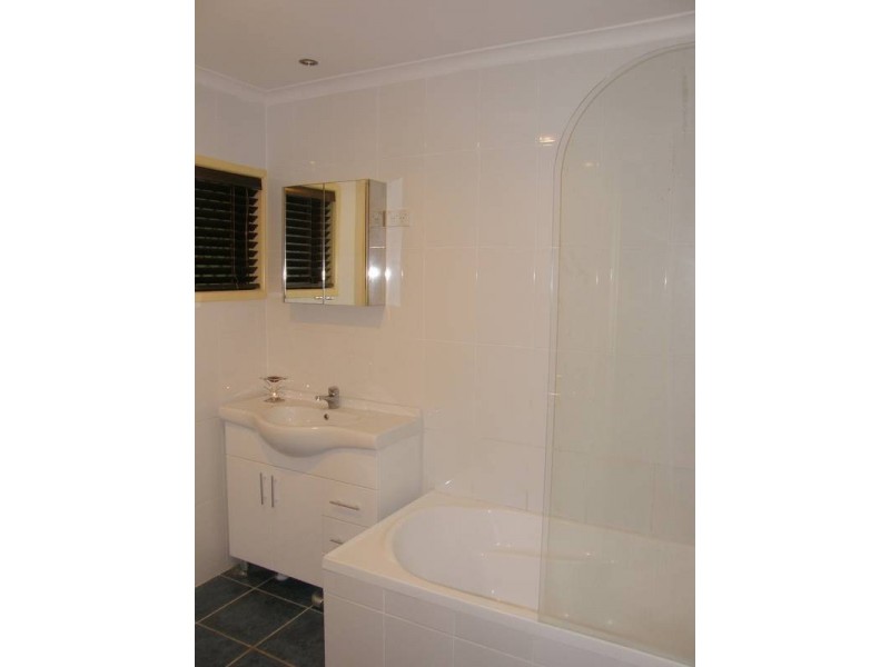 154 Woodward Street, Edge Hill QLD 4870