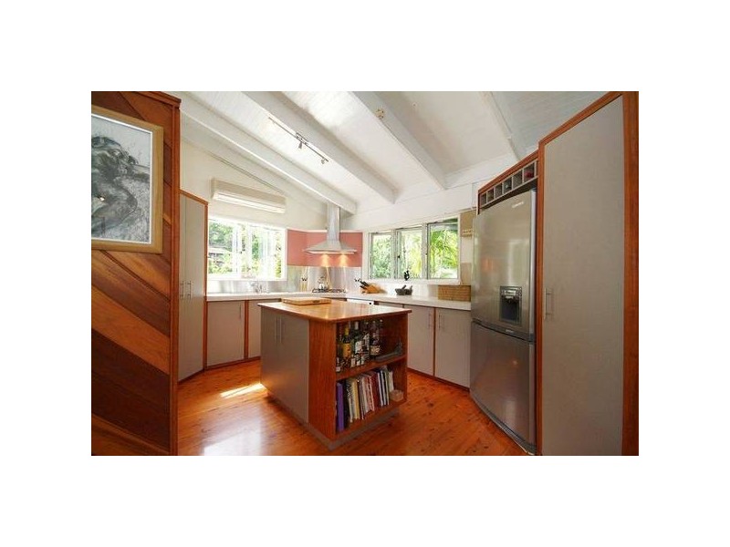 7 Aldinga Close, Whitfield QLD 4870