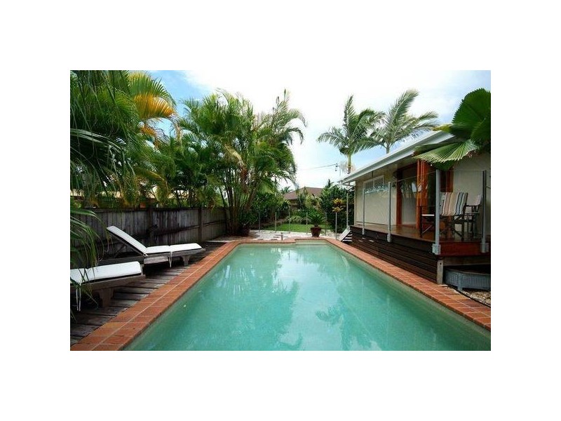 7 Aldinga Close, Whitfield QLD 4870