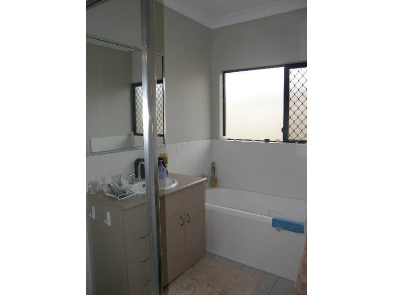183 Timberlea Drive, Bentley Park QLD 4869