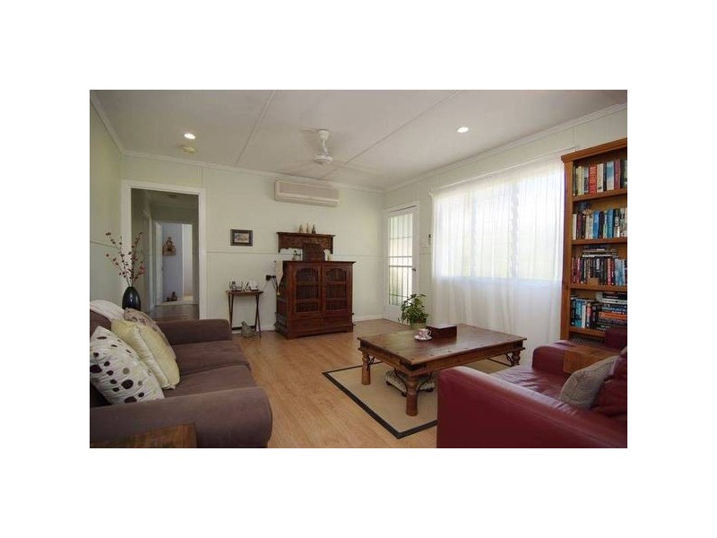 9 Gummow Close, Whitfield QLD 4870