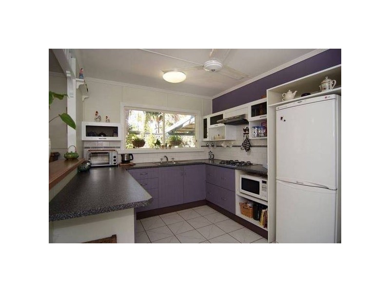 9 Gummow Close, Whitfield QLD 4870