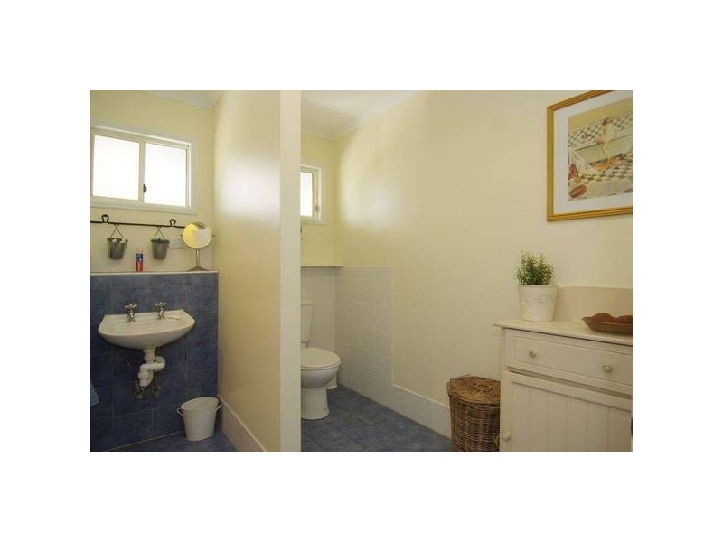 9 Gummow Close, Whitfield QLD 4870