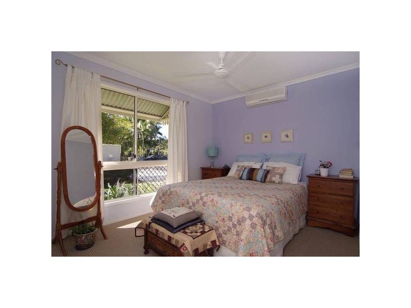 9 Gummow Close, Whitfield QLD 4870