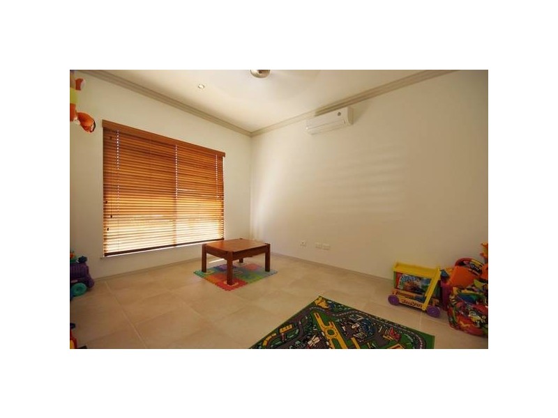 8 Lum Jim Street, Redlynch QLD 4870