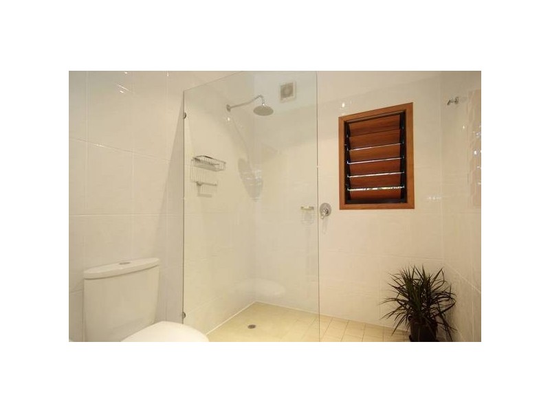 11 Gummow Close, Whitfield QLD 4870