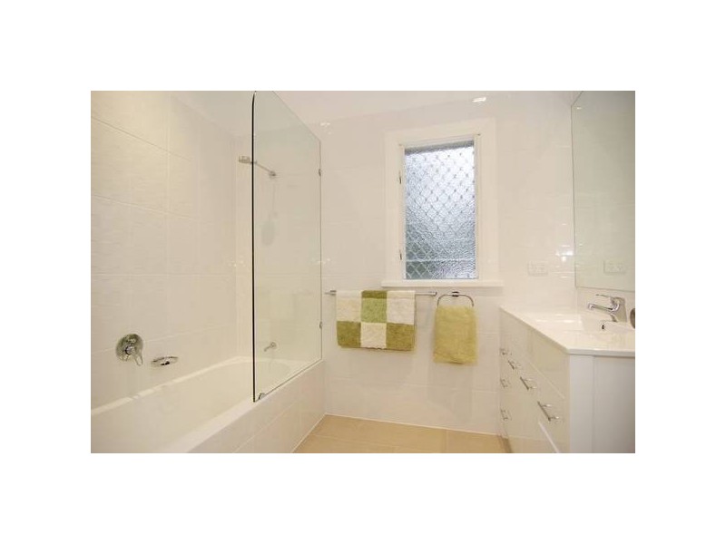 11 Gummow Close, Whitfield QLD 4870