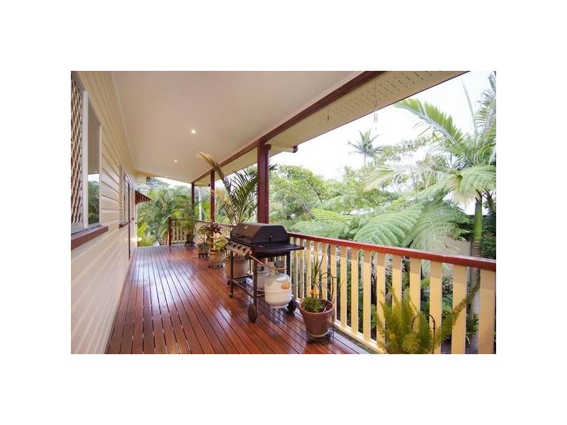 11 Gummow Close, Whitfield QLD 4870