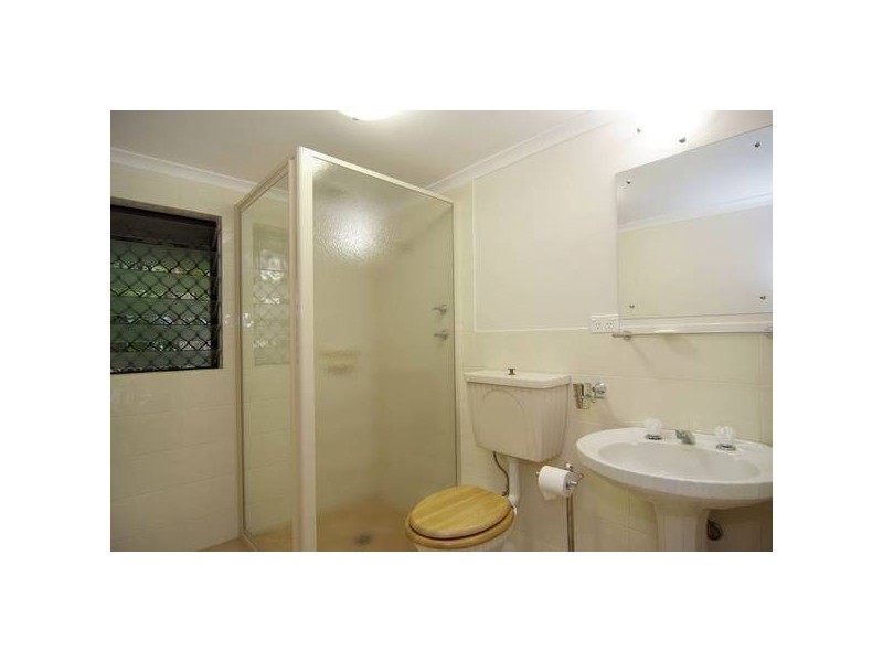 11 Gummow Close, Whitfield QLD 4870