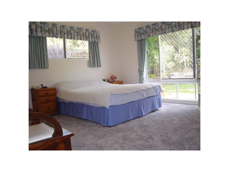 20 Mackey Close, Brinsmead QLD 4870