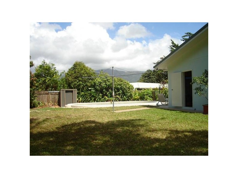 20 Mackey Close, Brinsmead QLD 4870