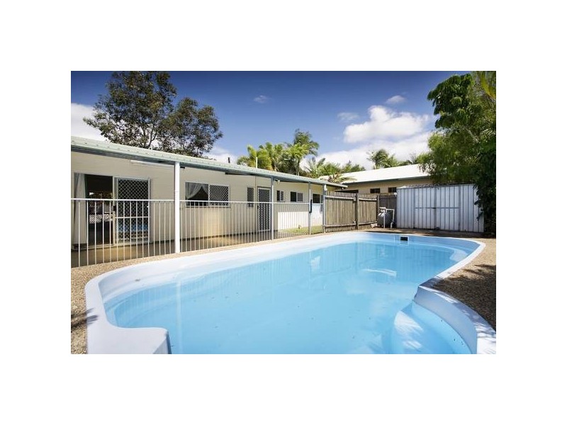 1/11 Nesbit Street, Whitfield QLD 4870