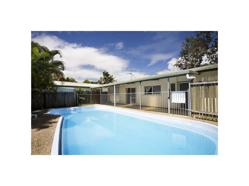 1/11 Nesbit Street, Whitfield QLD 4870