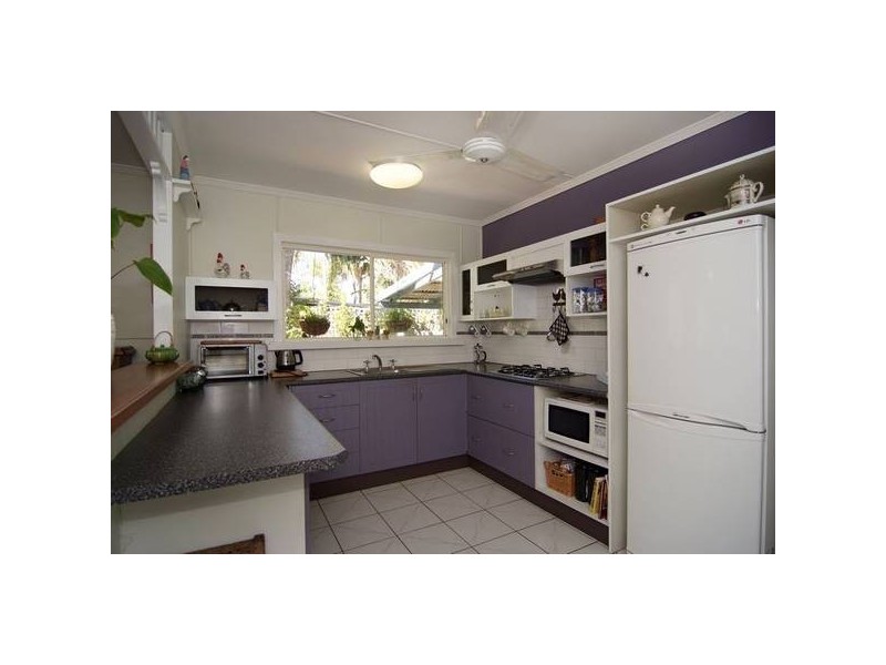 9 Gummow Close, Whitfield QLD 4870