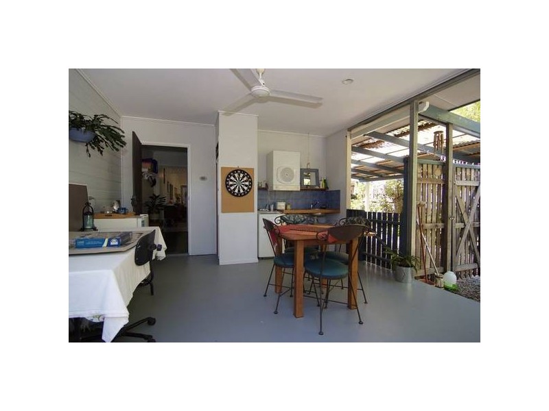 9 Gummow Close, Whitfield QLD 4870
