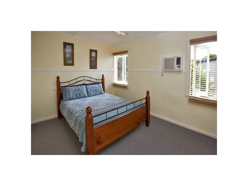 46 Atherton Street, Whitfield QLD 4870