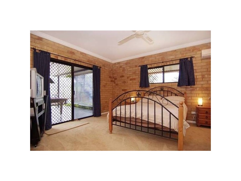 15 West Parkridge Drive, Brinsmead QLD 4870