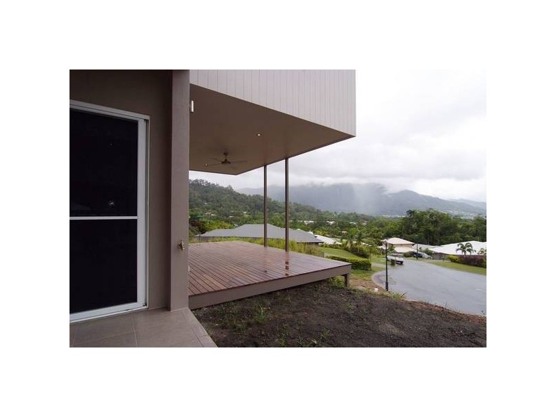 38 Greendale Close, Brinsmead QLD 4870