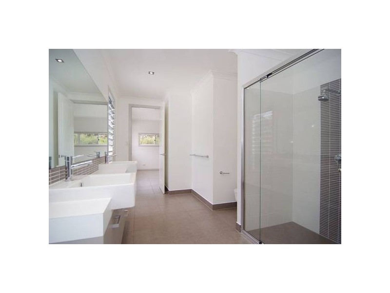 38 Greendale Close, Brinsmead QLD 4870