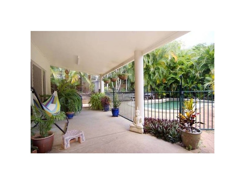 12 Delaney Close, Kanimbla QLD 4870