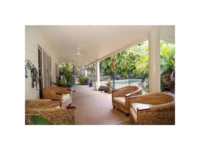 12 Delaney Close, Kanimbla QLD 4870