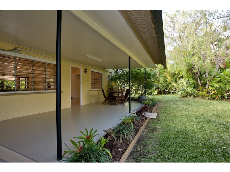 46 Atherton Street, Whitfield QLD 4870