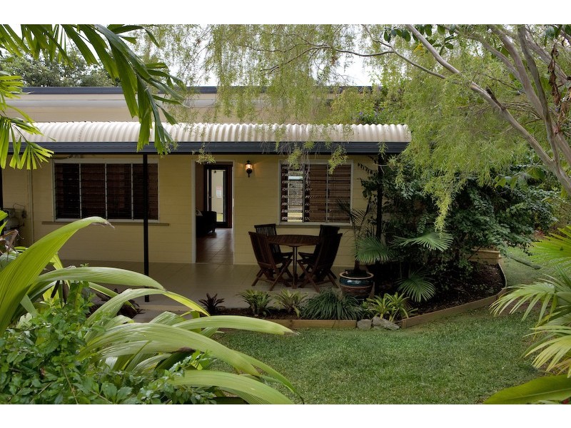 46 Atherton Street, Whitfield QLD 4870