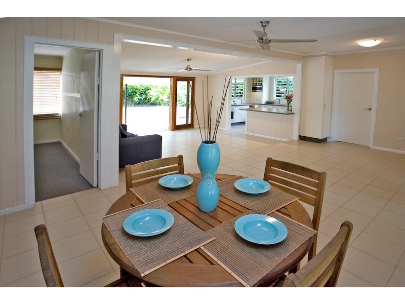 46 Atherton Street, Whitfield QLD 4870