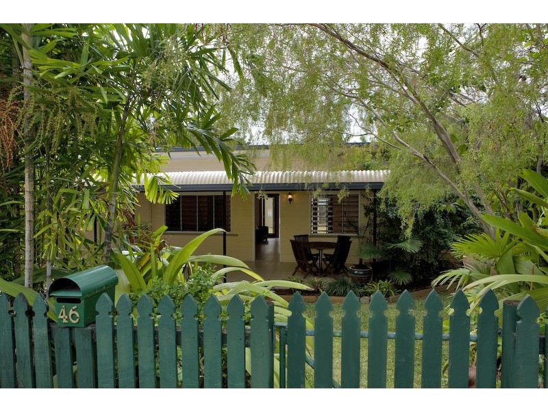 46 Atherton Street, Whitfield QLD 4870