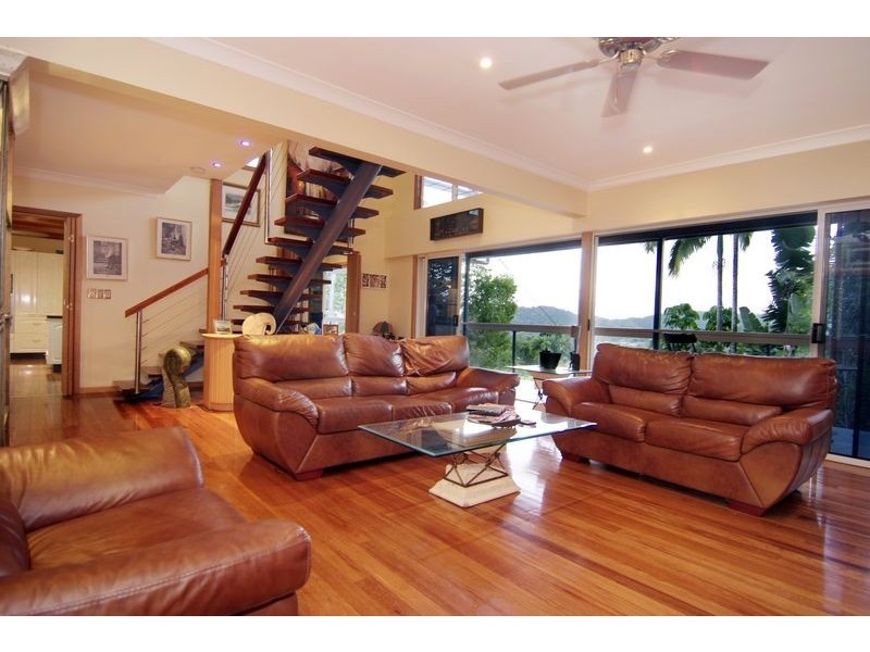 17 Sun Street, Brinsmead QLD 4870