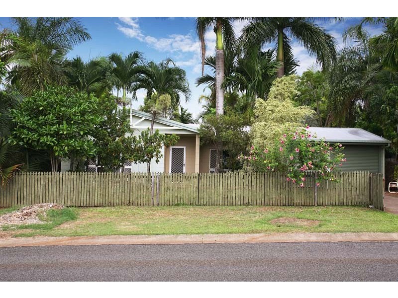 45 Shaws Road, Redlynch QLD 4870