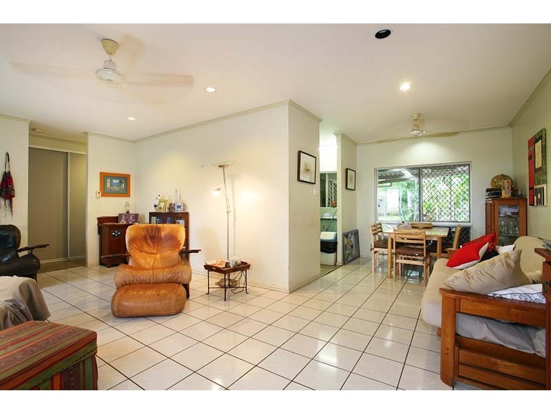 45 Shaws Road, Redlynch QLD 4870