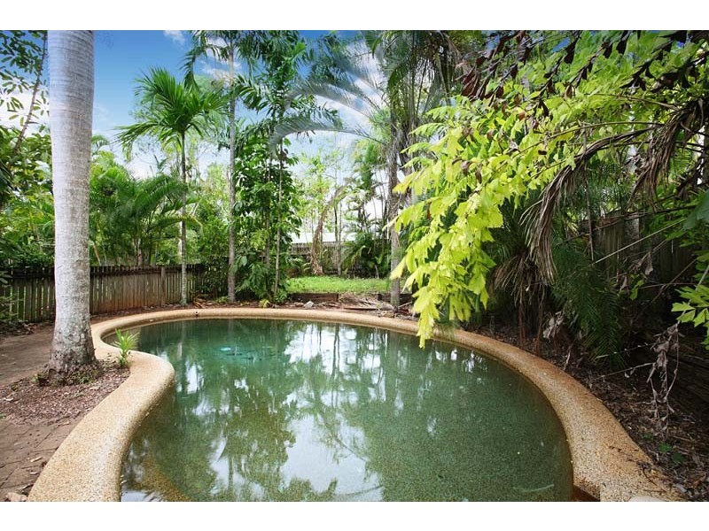 45 Shaws Road, Redlynch QLD 4870