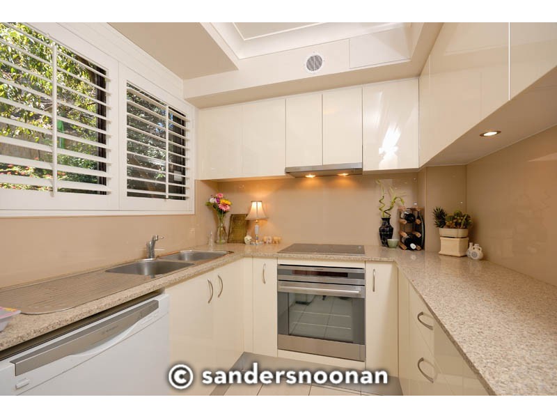 30/98 Glencoe Street, Sutherland NSW 2232