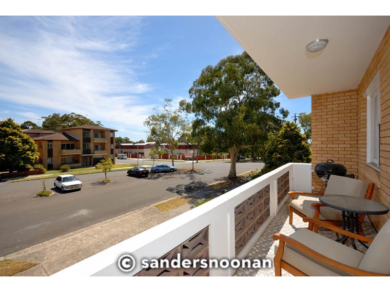 1/24 Wonoona Parade East, Oatley NSW 2223